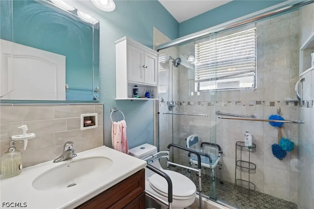 12142 Country Day Circle Fort Myers FL 33913