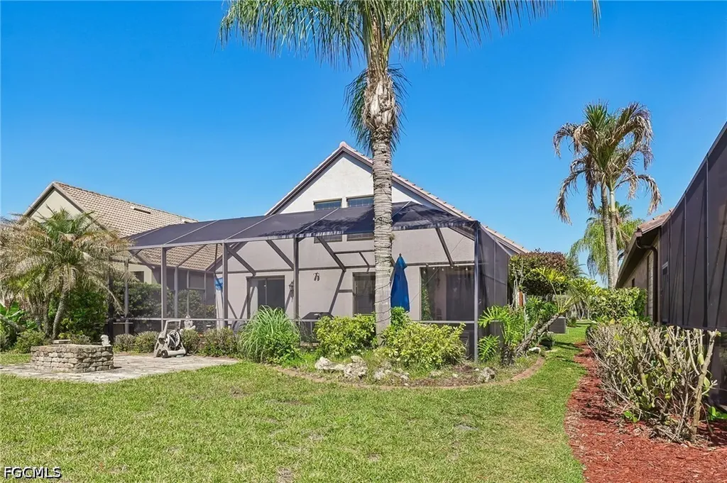 12142 Country Day Circle Fort Myers FL 33913