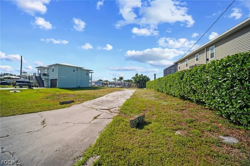 4575 Spring Creek Drive Bonita Springs FL 34134