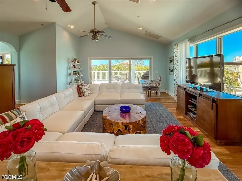 4460 Smugglers Drive Upper Captiva FL 33924