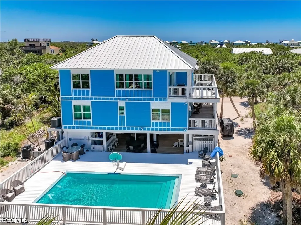 4460 Smugglers Drive Upper Captiva FL 33924