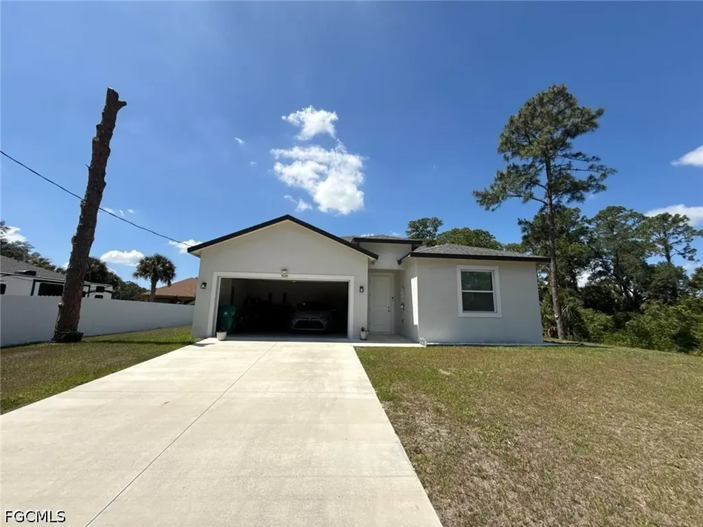 5020 Myrtlewood Road N Labelle FL 33935