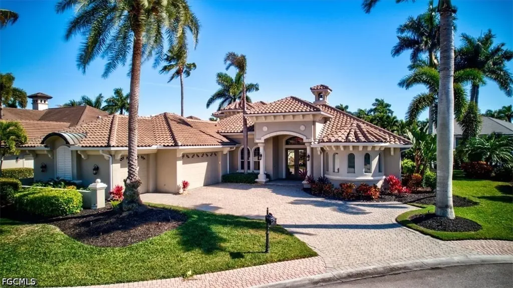 5711 Yardarm Court Cape Coral FL 33914