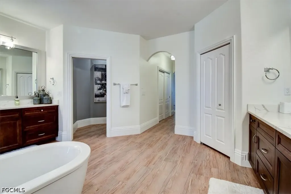 5711 Yardarm Court Cape Coral FL 33914