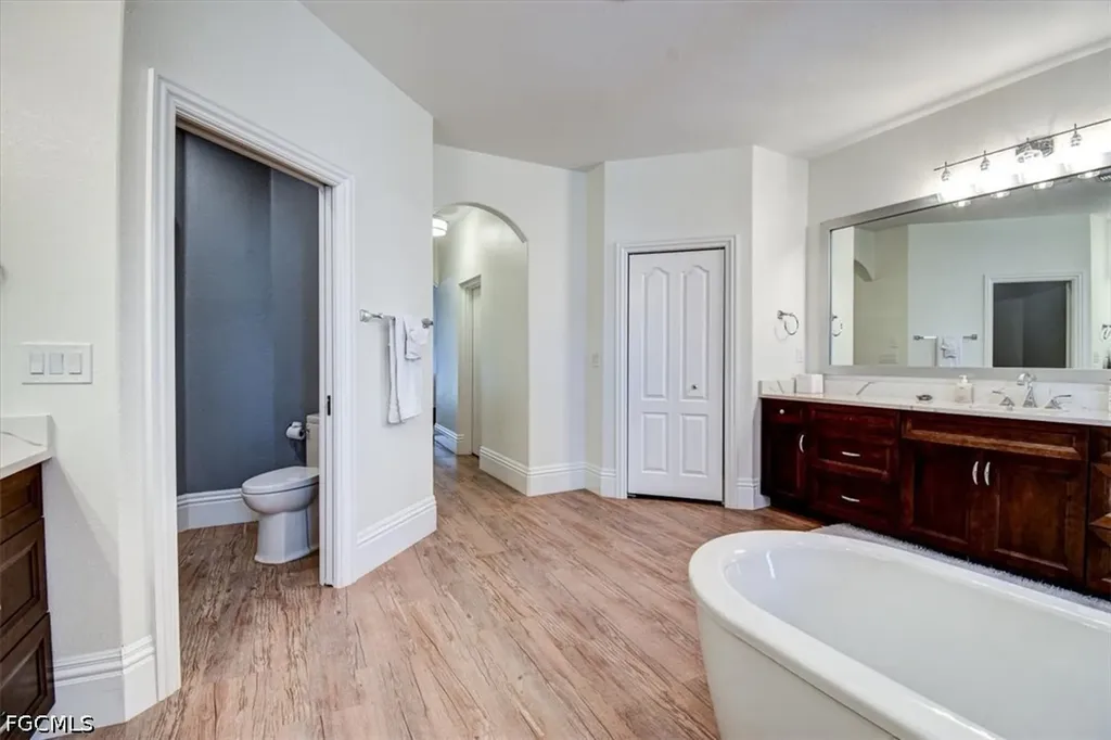 5711 Yardarm Court Cape Coral FL 33914