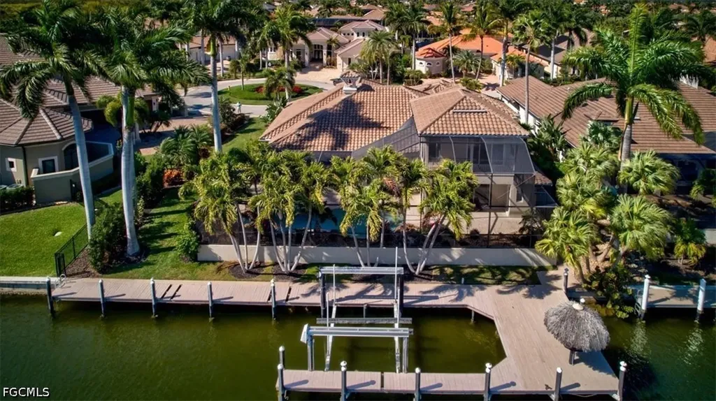 5711 Yardarm Court Cape Coral FL 33914