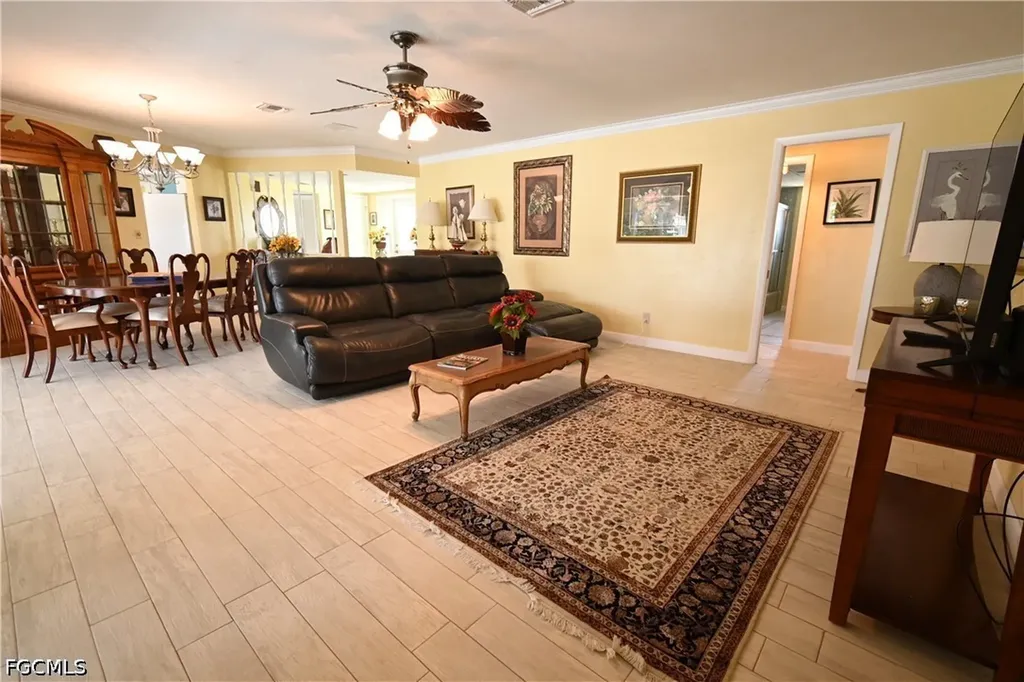 4520 Vinsetta Avenue North Fort Myers FL 33903
