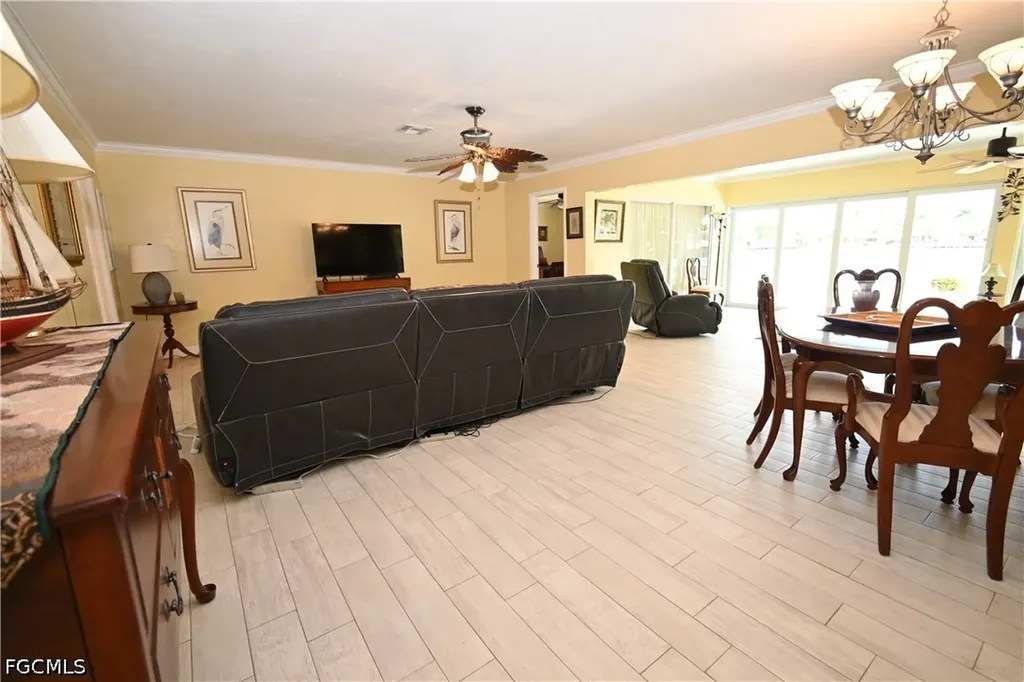 4520 Vinsetta Avenue North Fort Myers FL 33903