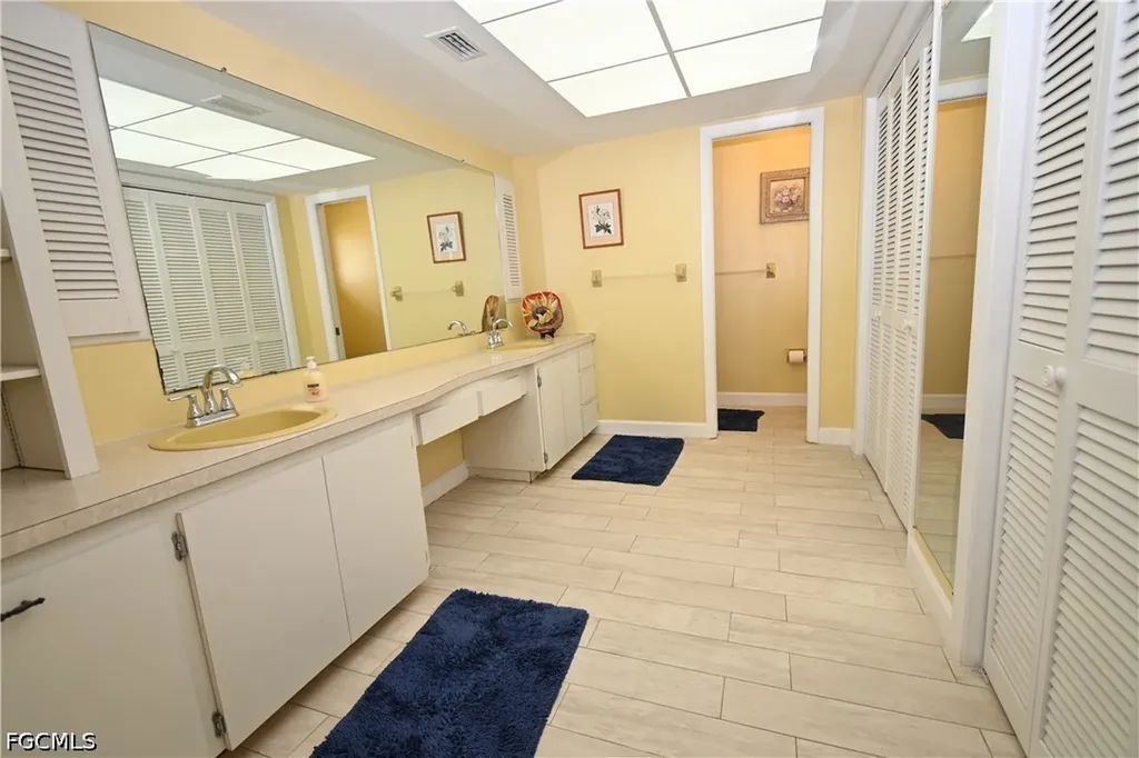 4520 Vinsetta Avenue North Fort Myers FL 33903