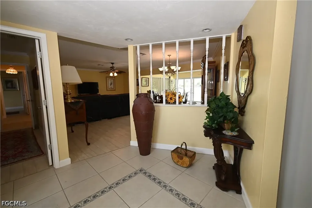 4520 Vinsetta Avenue North Fort Myers FL 33903