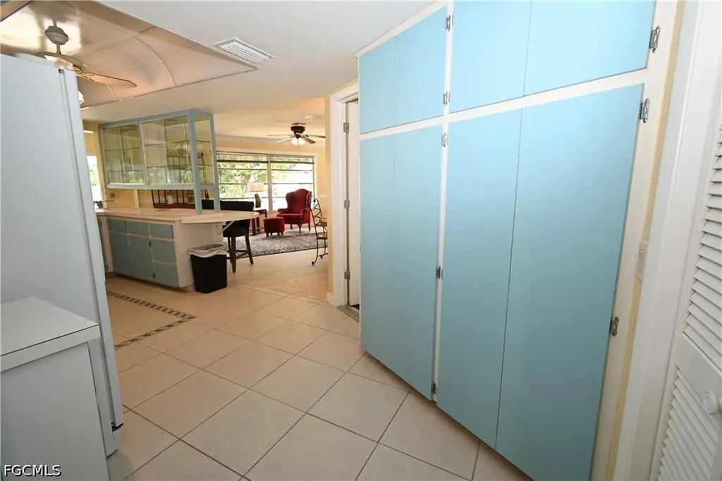 4520 Vinsetta Avenue North Fort Myers FL 33903
