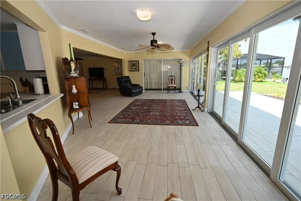 4520 Vinsetta Avenue North Fort Myers FL 33903