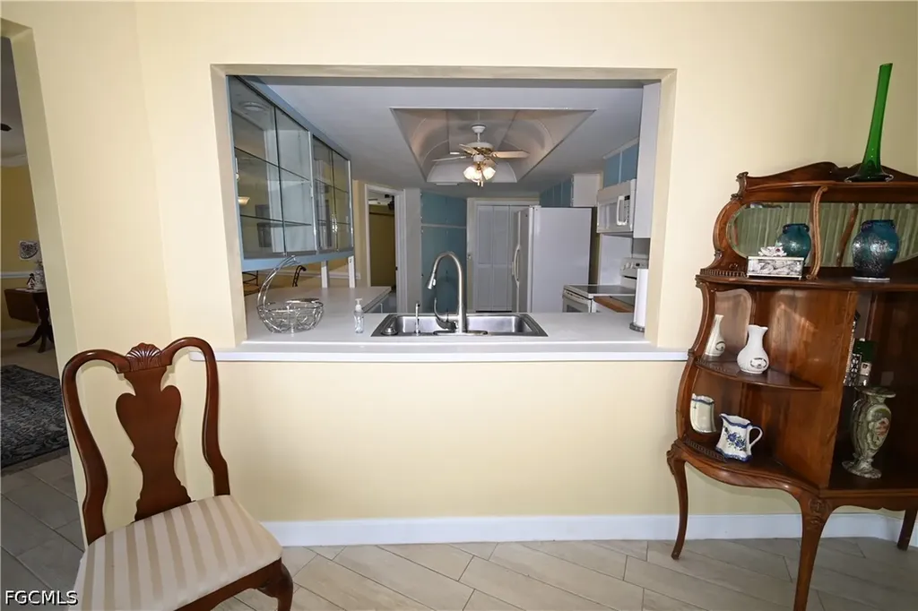 4520 Vinsetta Avenue North Fort Myers FL 33903