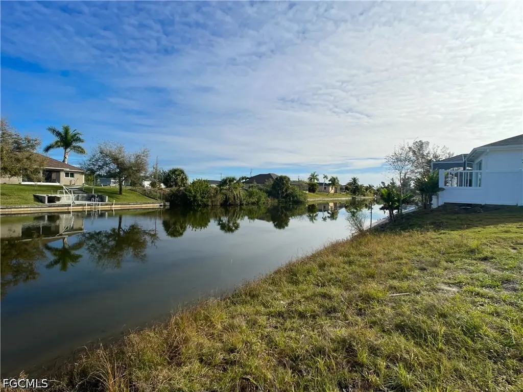 2005 SW 2nd Terrace Cape Coral FL 33991