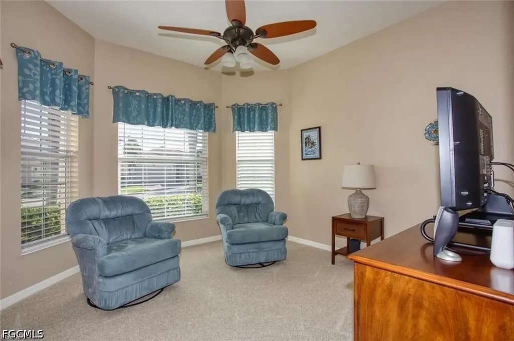 2474 Blackburn Circle Cape Coral FL 33991