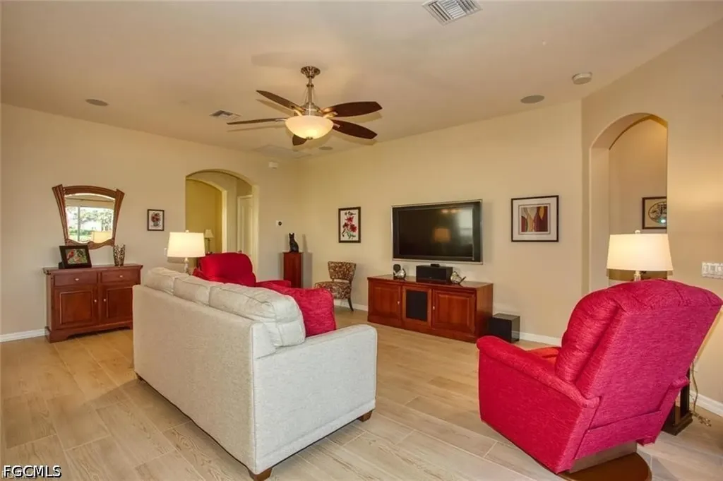 2474 Blackburn Circle Cape Coral FL 33991