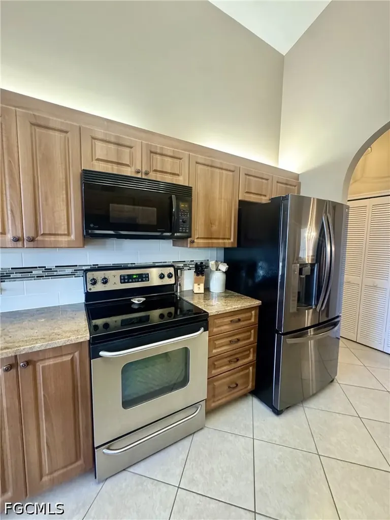 13648 Admiral Court Fort Myers FL 33912