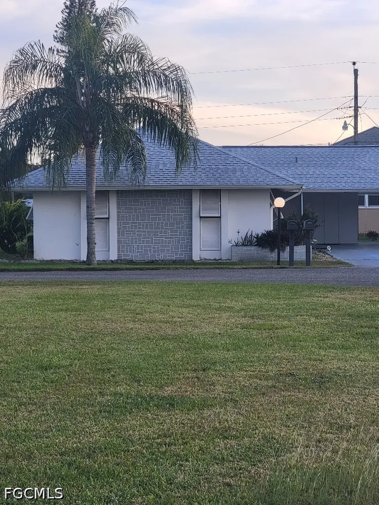 341 Richland Road Lehigh Acres FL 33936