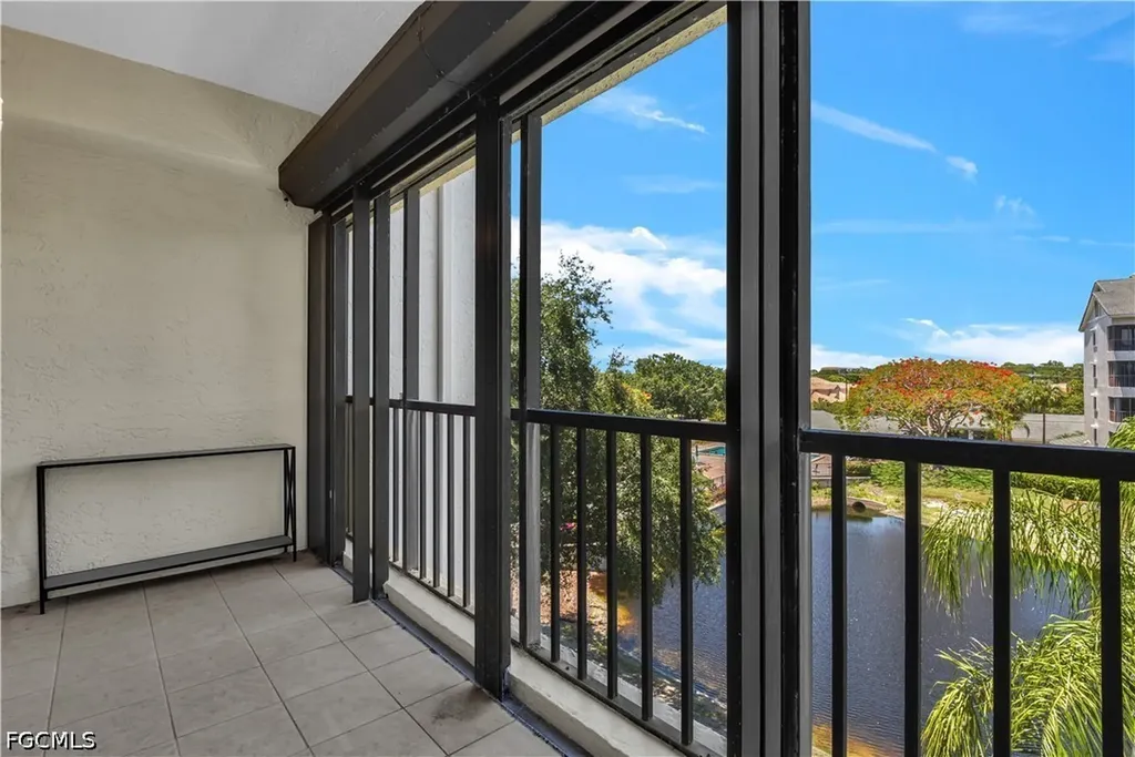201 Arbor Lake Drive Naples FL 34110