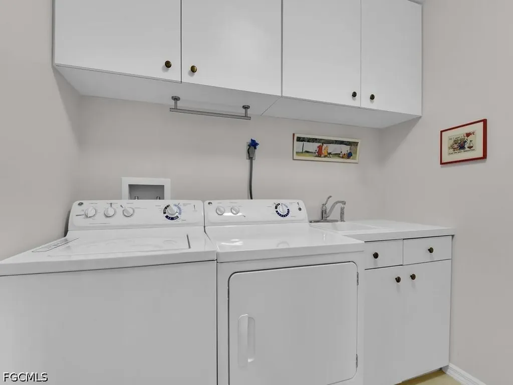 201 Arbor Lake Drive Naples FL 34110