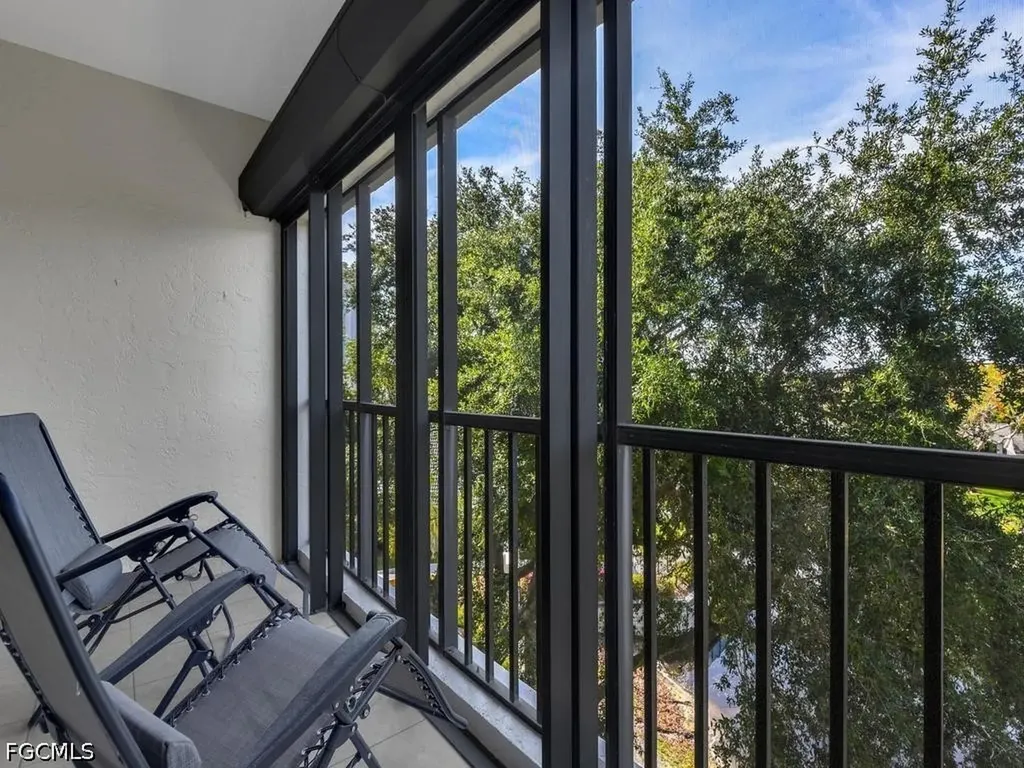 201 Arbor Lake Drive Naples FL 34110