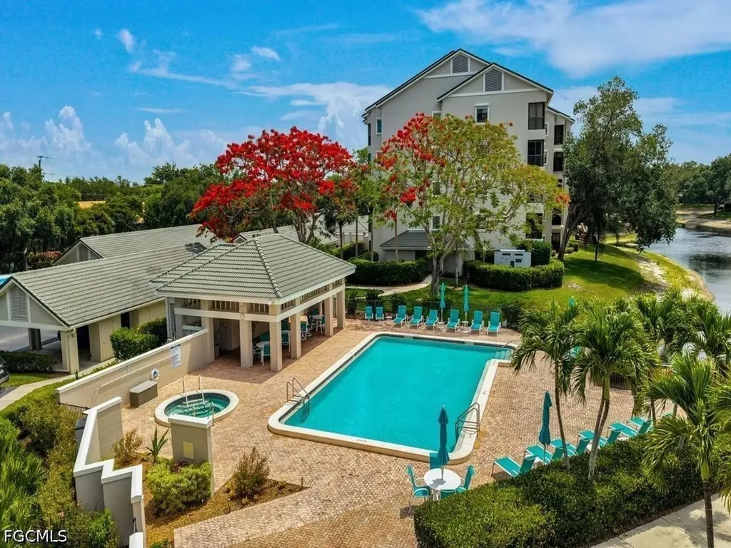 201 Arbor Lake Drive Naples FL 34110