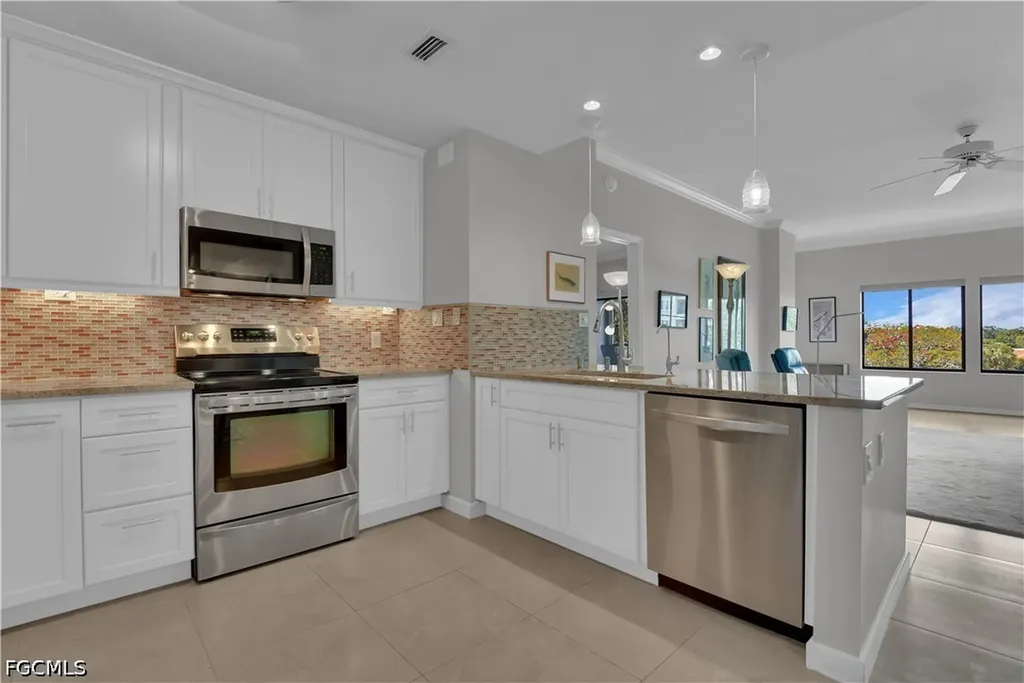 201 Arbor Lake Drive Naples FL 34110