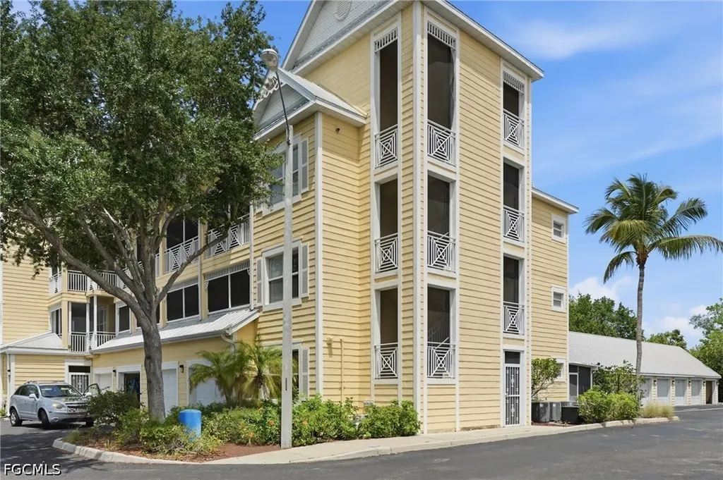 4450 Chickee Hut Court Bonita Springs FL 34134