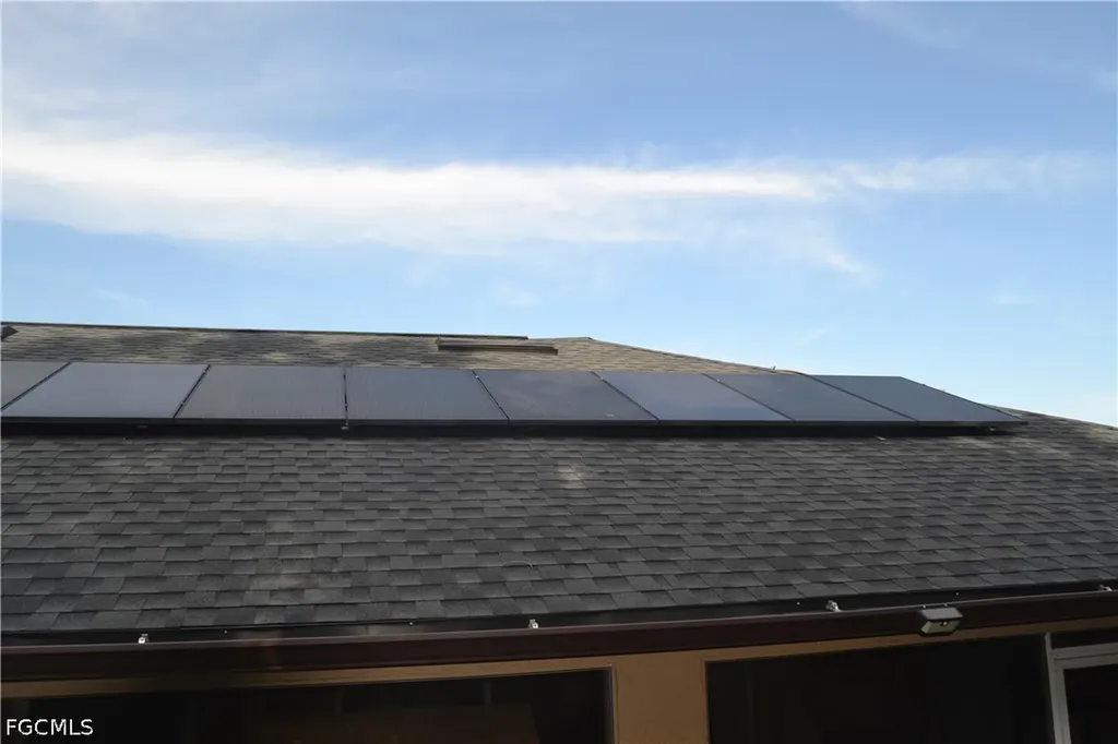 622 SE 10th Avenue Cape Coral FL 33990