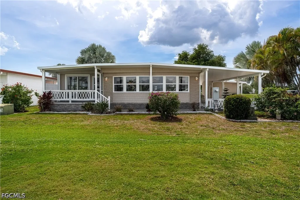 237 Palmer Boulevard North Fort Myers FL 33903