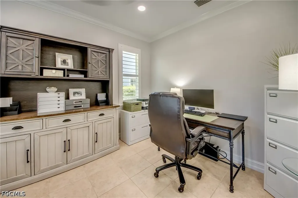 2612 Stonyhill Court Cape Coral FL 33991