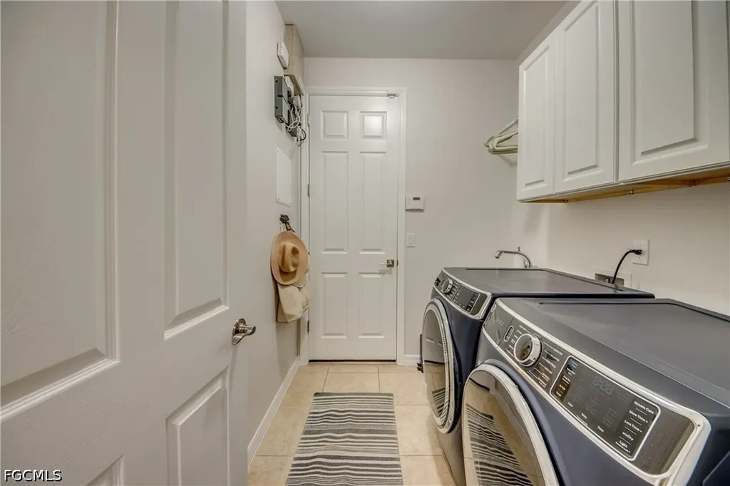 2612 Stonyhill Court Cape Coral FL 33991