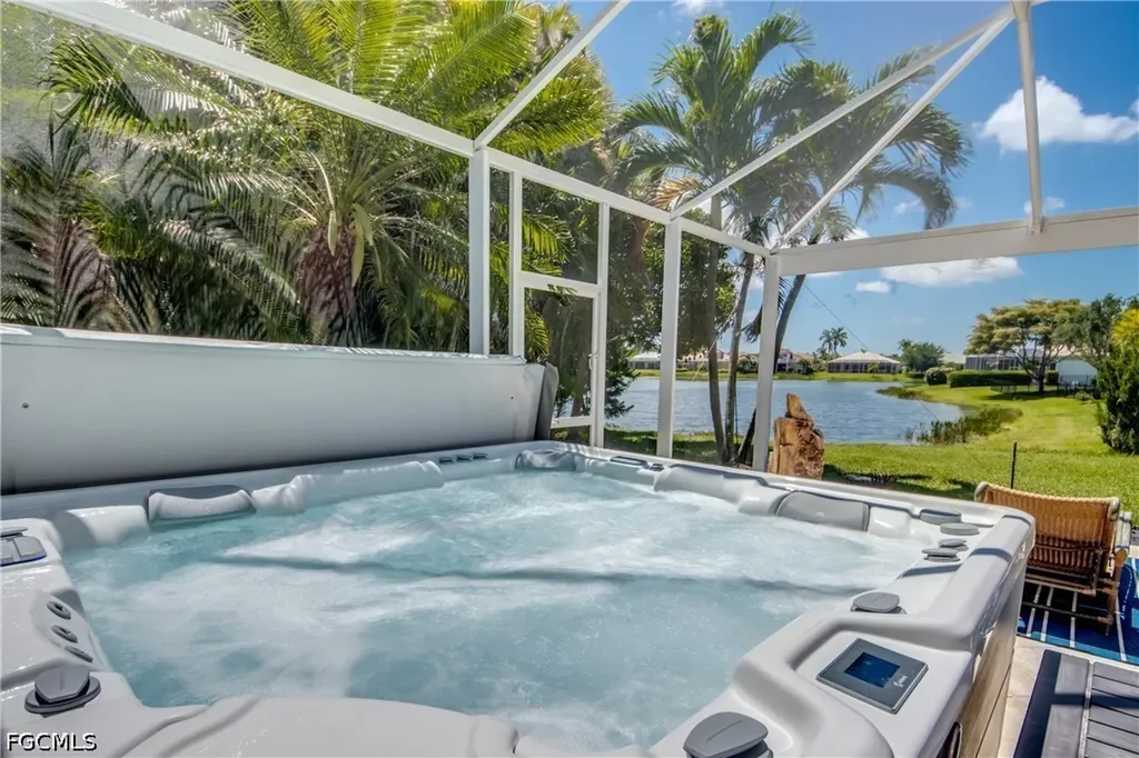 2612 Stonyhill Court Cape Coral FL 33991