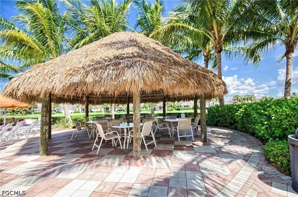 2612 Stonyhill Court Cape Coral FL 33991