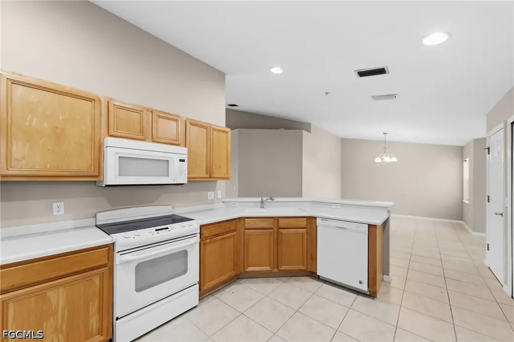 10344 Whispering Palms Drive Fort Myers FL 33913