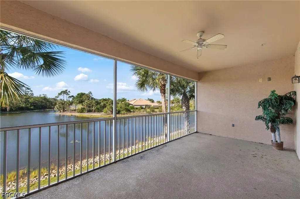 10344 Whispering Palms Drive Fort Myers FL 33913