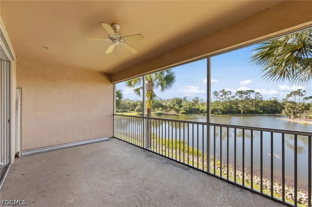 10344 Whispering Palms Drive Fort Myers FL 33913