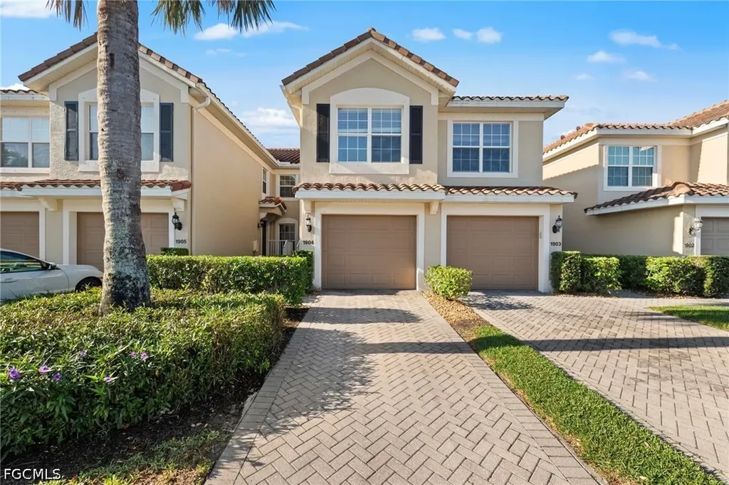 10344 Whispering Palms Drive Fort Myers FL 33913