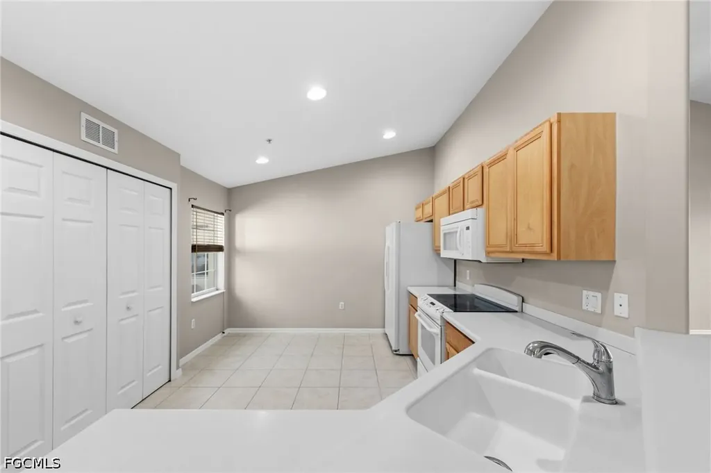 10344 Whispering Palms Drive Fort Myers FL 33913