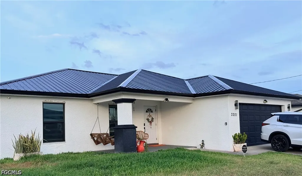 3201 NW 2nd Place Cape Coral FL 33993