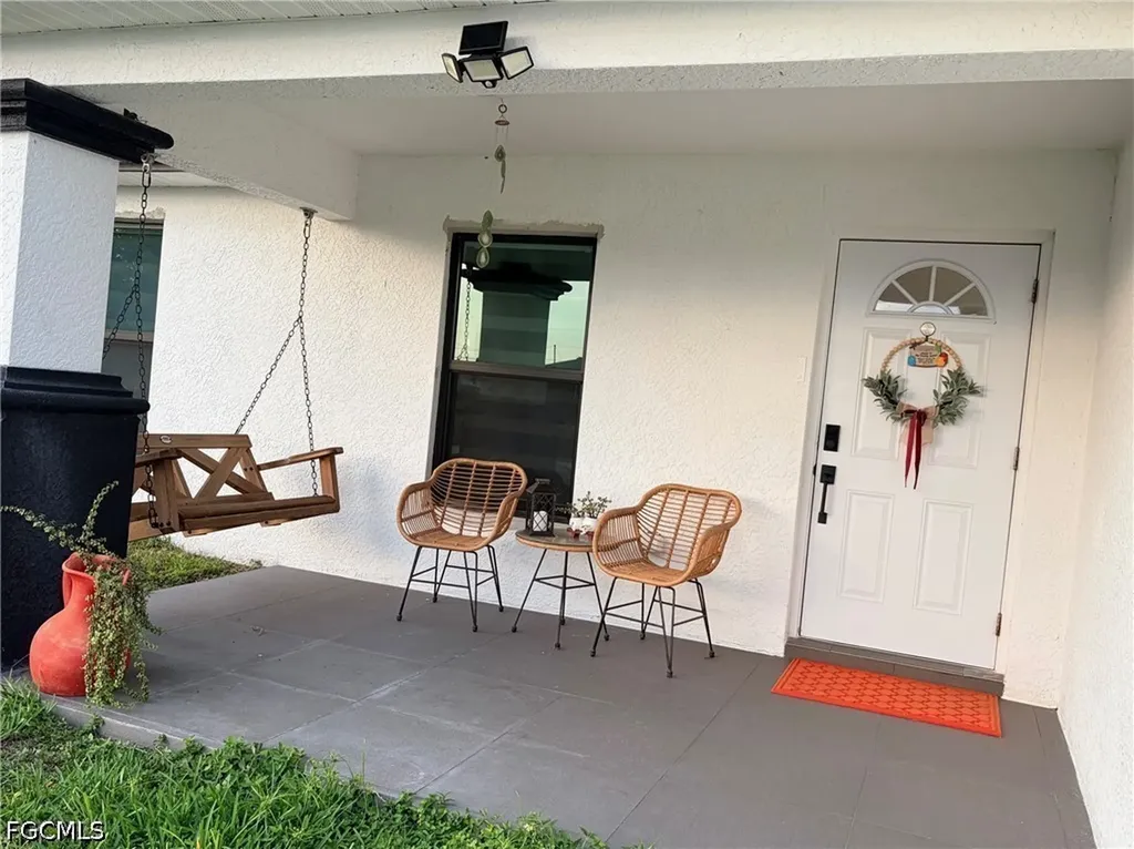 3201 NW 2nd Place Cape Coral FL 33993