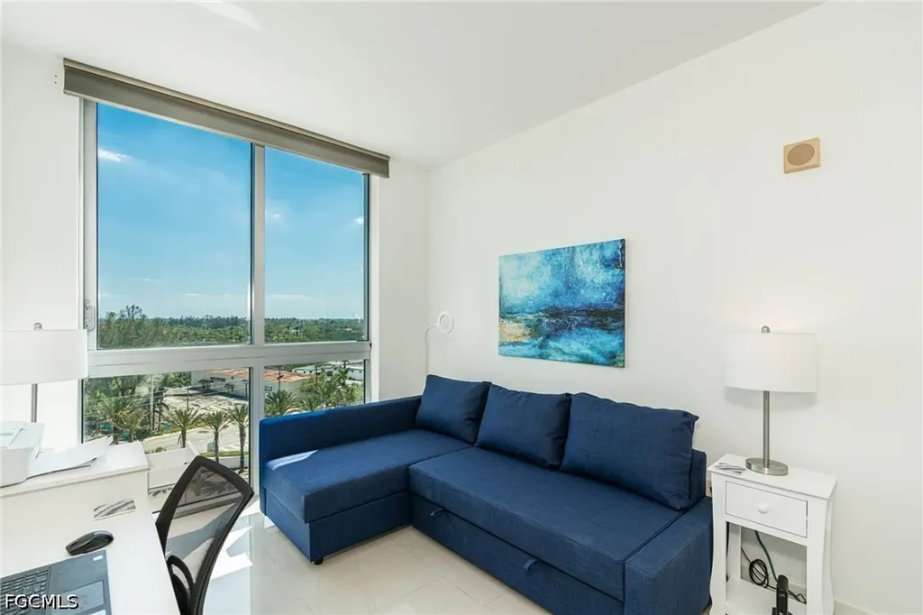 3000 Oasis Grand Boulevard Fort Myers FL 33916