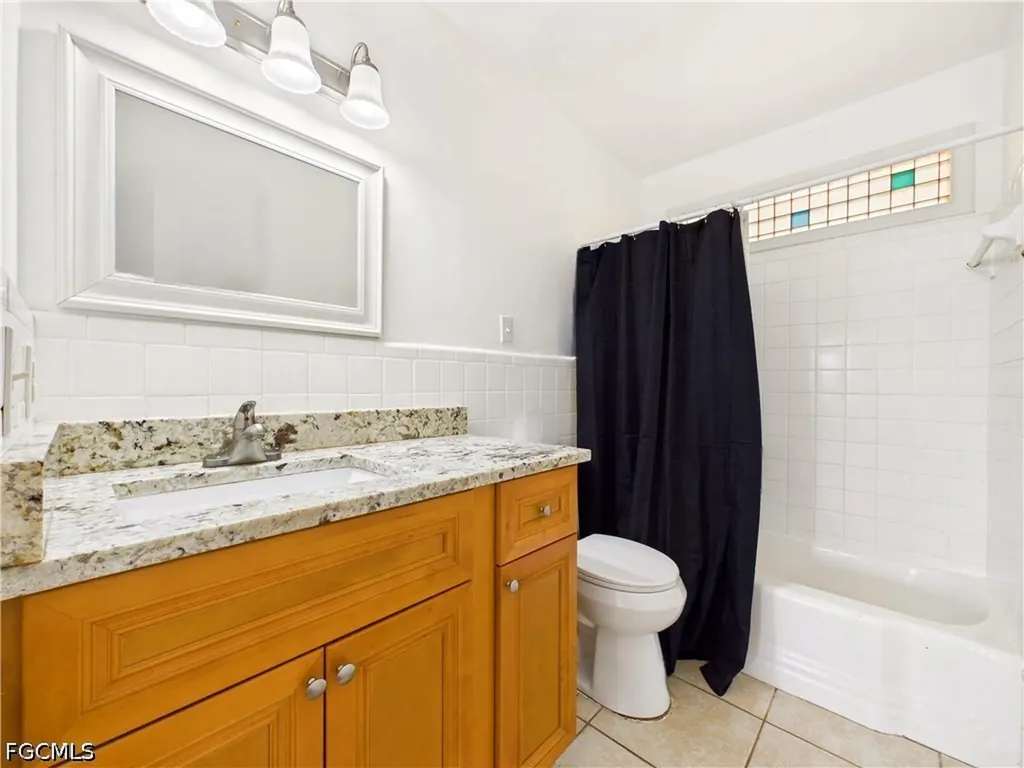 794 Hydrangea Drive North Fort Myers FL 33903