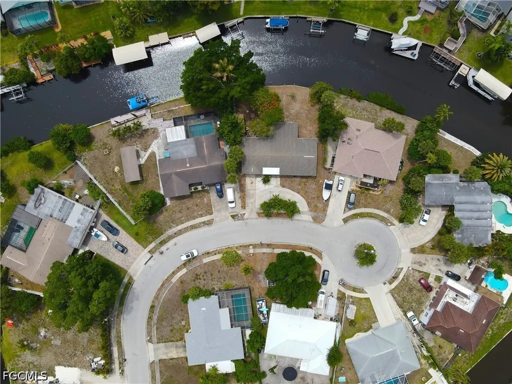 794 Hydrangea Drive North Fort Myers FL 33903