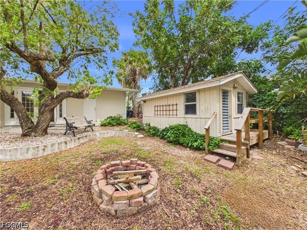 794 Hydrangea Drive North Fort Myers FL 33903