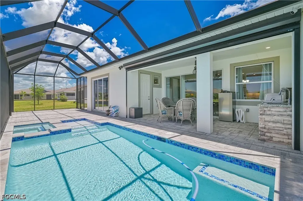 18237 Everson Miles Circle North Fort Myers FL 33917