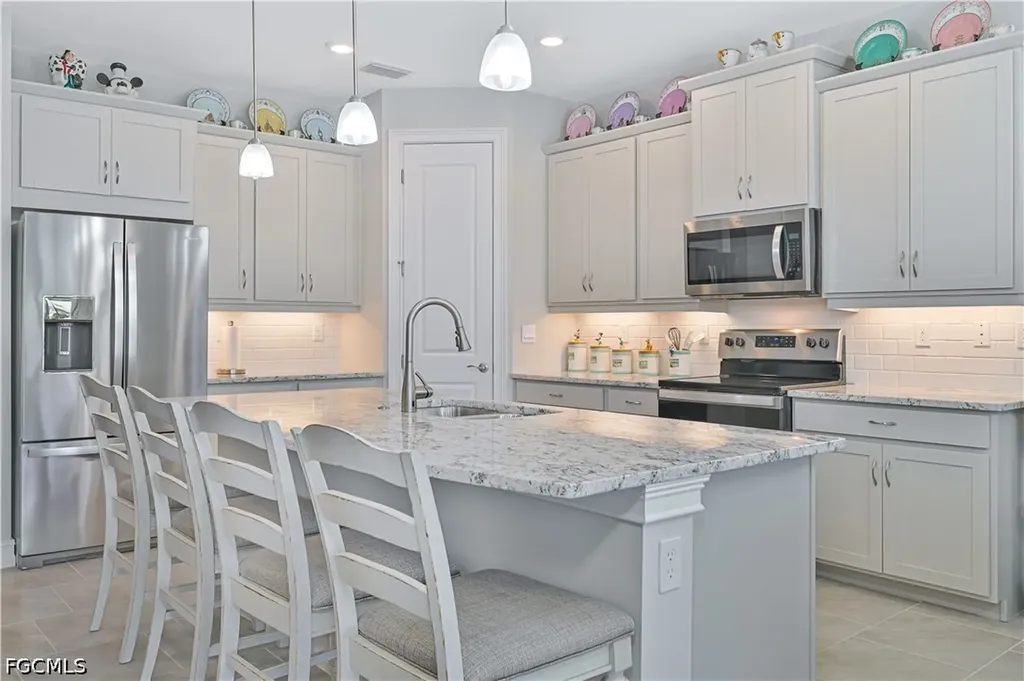 18237 Everson Miles Circle North Fort Myers FL 33917