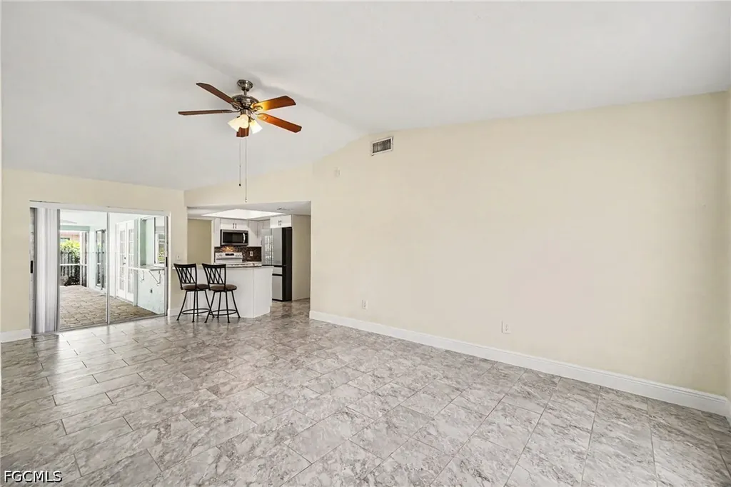 3314 SE 11th Avenue Cape Coral FL 33904
