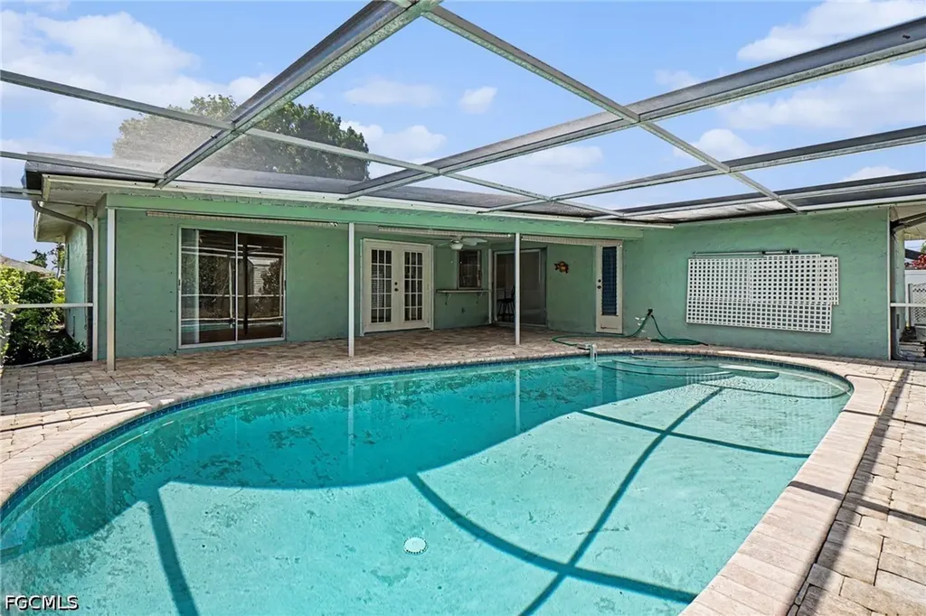 3314 SE 11th Avenue Cape Coral FL 33904