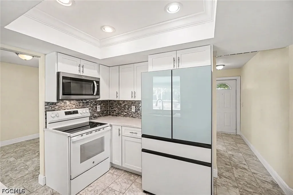 3314 SE 11th Avenue Cape Coral FL 33904